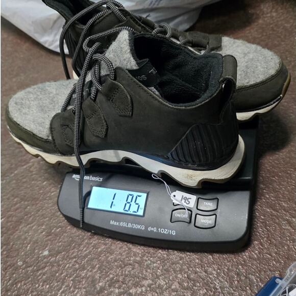 Sorel Kinetic Caribou Boot Winter Snow Women’s Size 7 38 Gorpcore outdoor warm - Picture 11 of 11